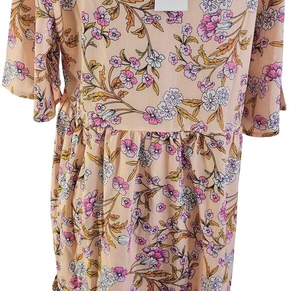 Rosedress Casual Dress - Picture 2 of 6